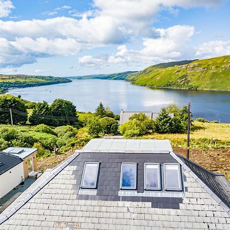 كاربوست Luxury 4 Bedroom Cottage With Stunning Views Near Fairy Pools! المظهر الخارجي الصورة