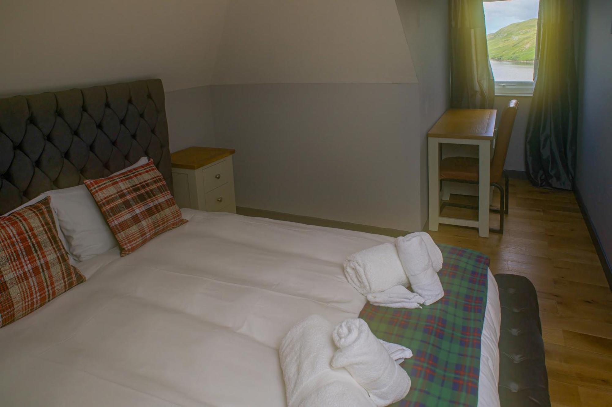 كاربوست Luxury 4 Bedroom Cottage With Stunning Views Near Fairy Pools! المظهر الخارجي الصورة
