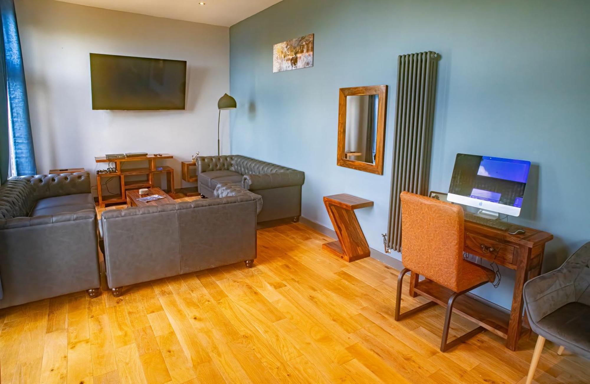 كاربوست Luxury 4 Bedroom Cottage With Stunning Views Near Fairy Pools! المظهر الخارجي الصورة
